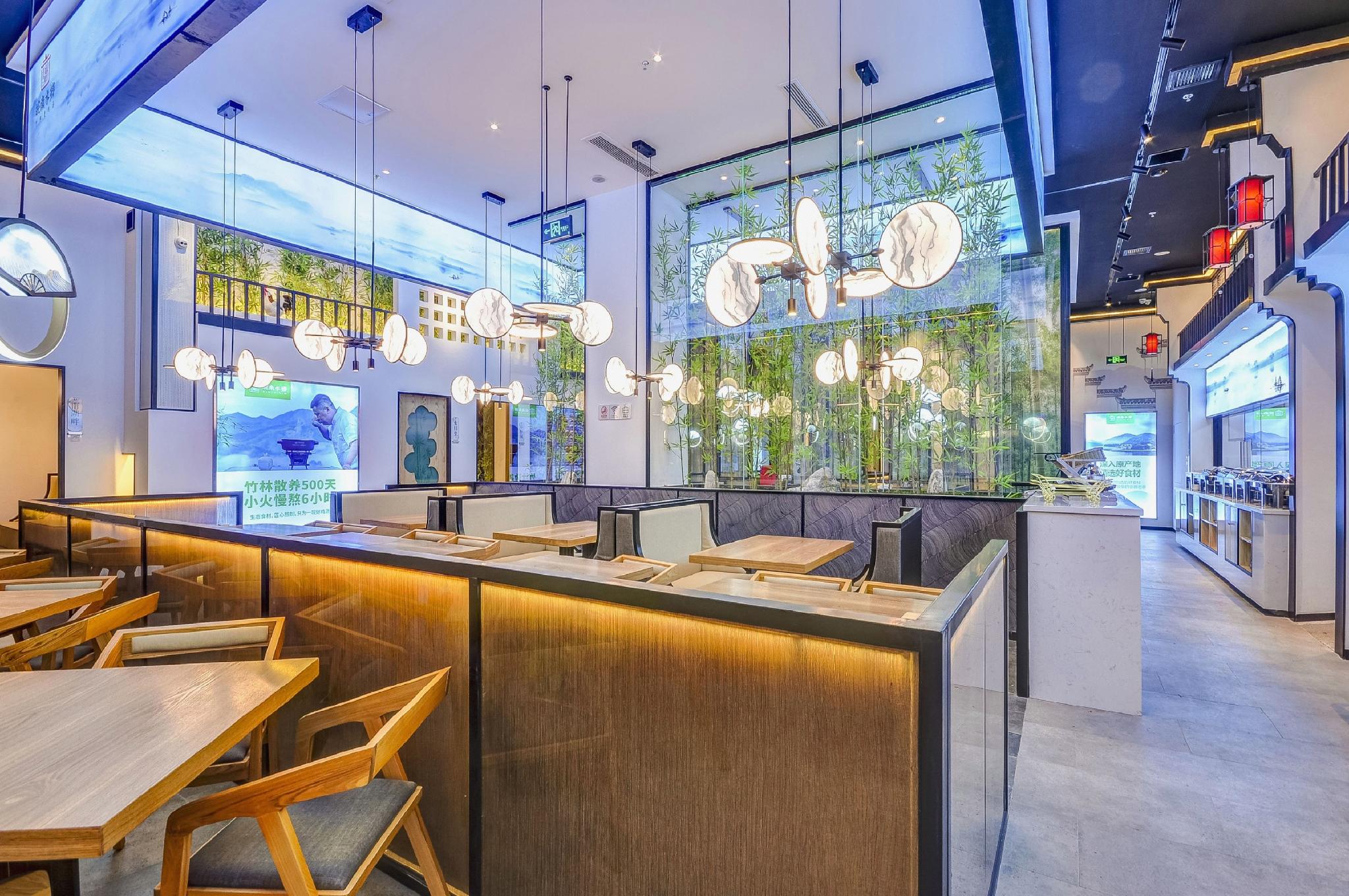 Vienna International Hotel (Langfang Daxing International Airport) 22/28