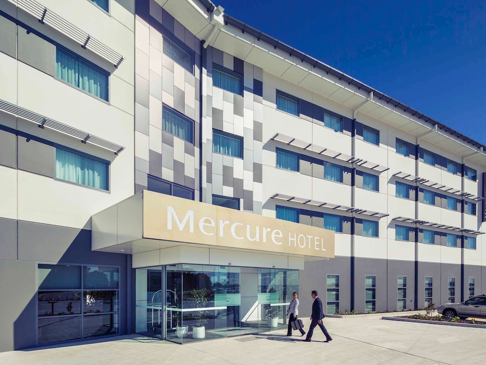 Mercure Newcastle Airport 46/50