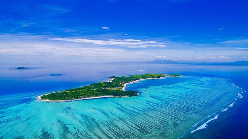 Mana Island Resort 75/78