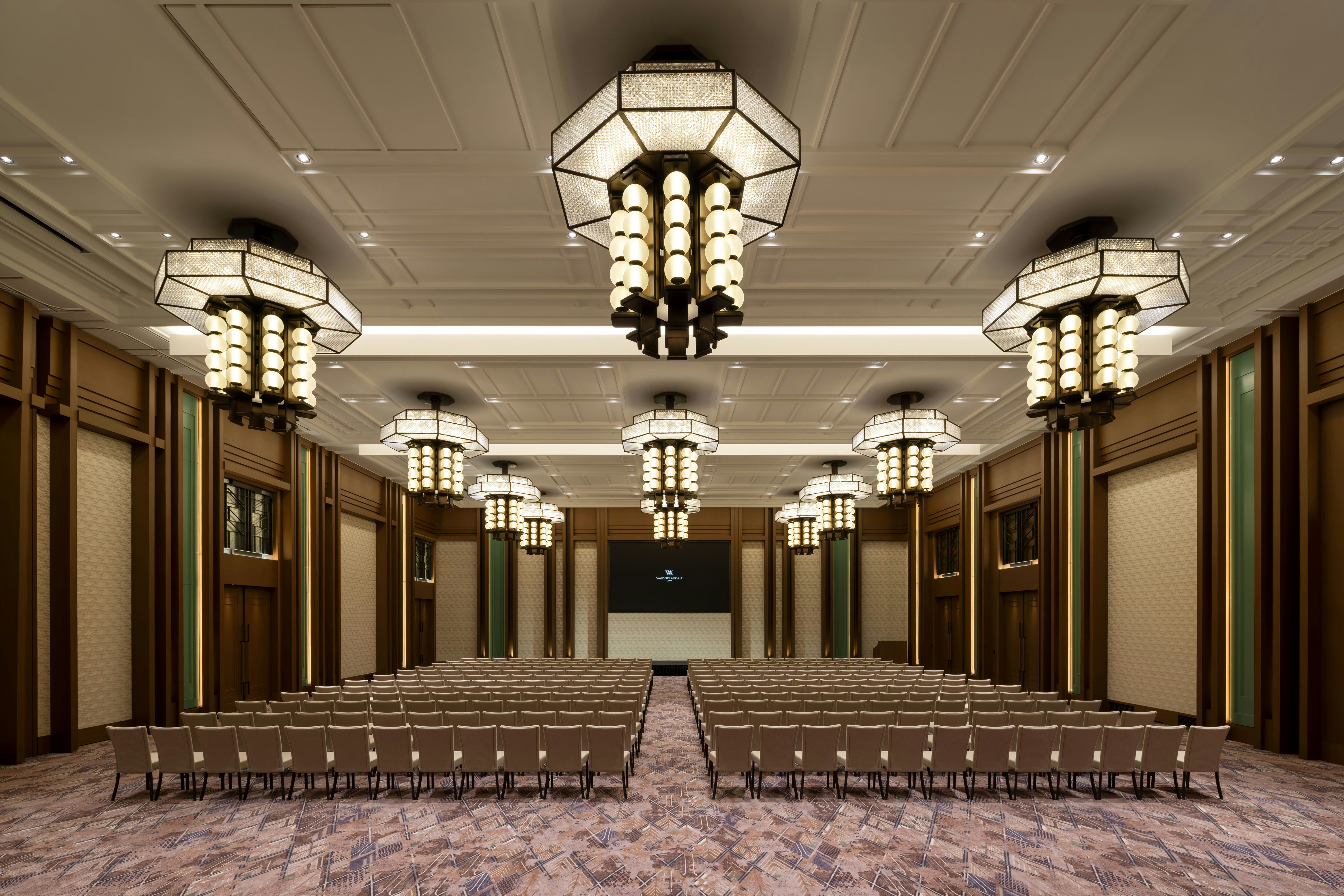 Waldorf Astoria Osaka 47/56