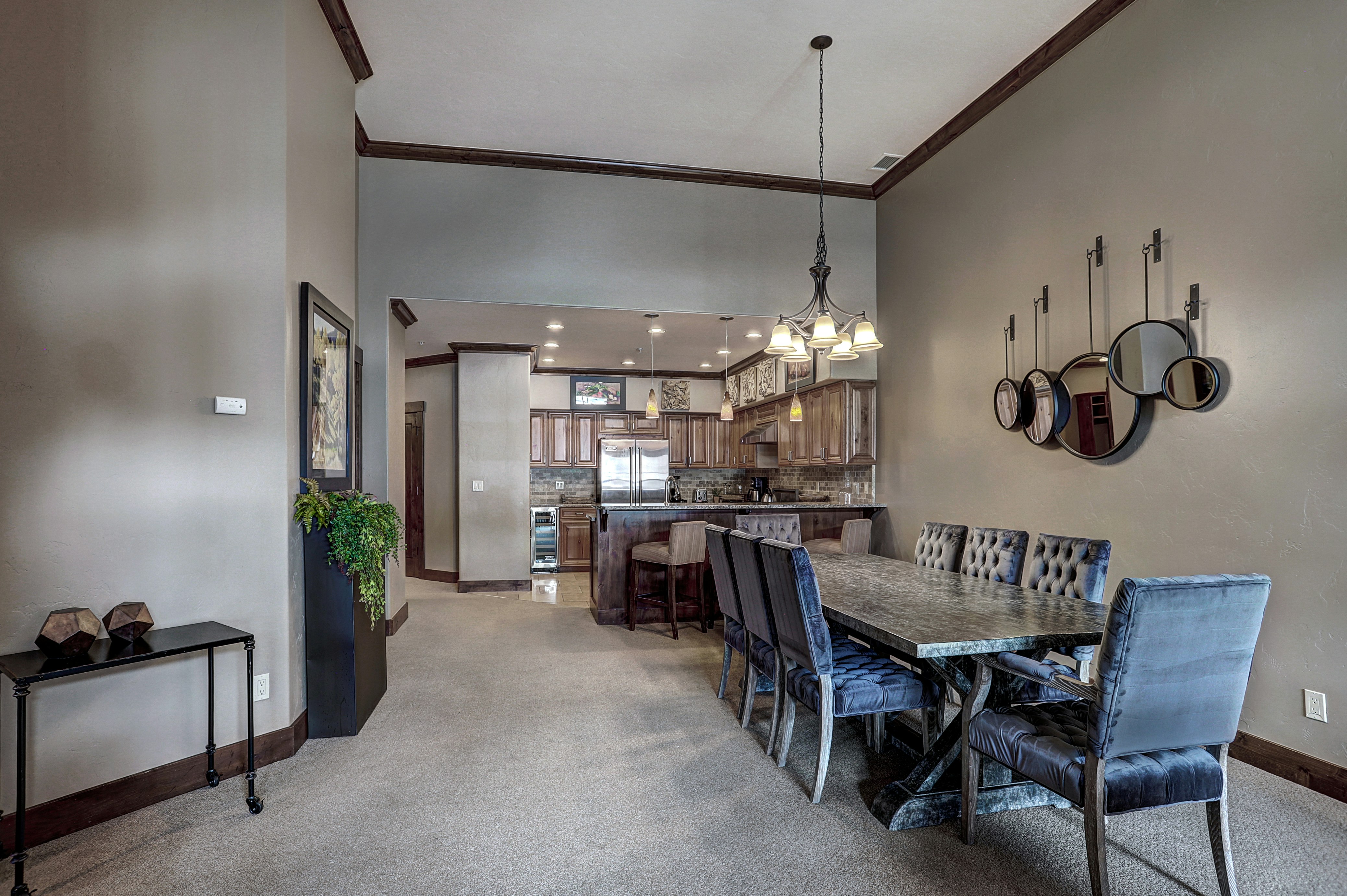 Crystal Peak Lodge 51/74