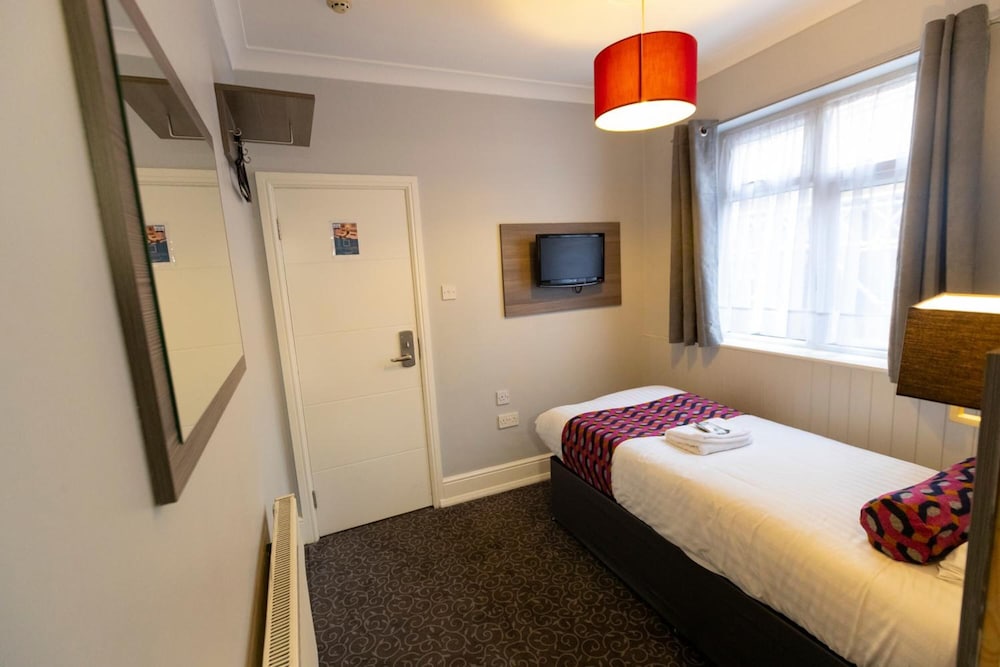 Euro Hotel Hammersmith 12/44