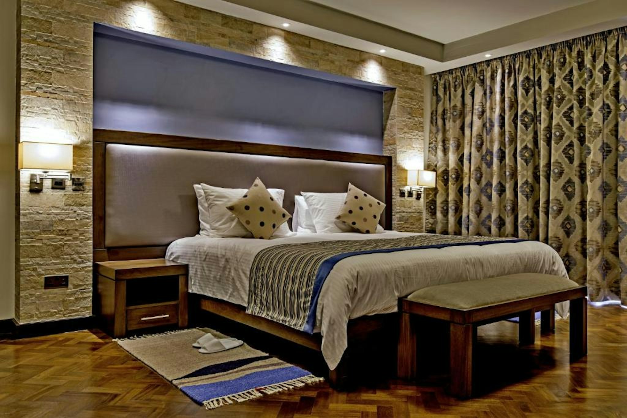 Magna Hotel And Suites 5/15