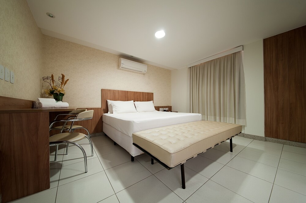 Premium Executive Hotel Itabira 12/20