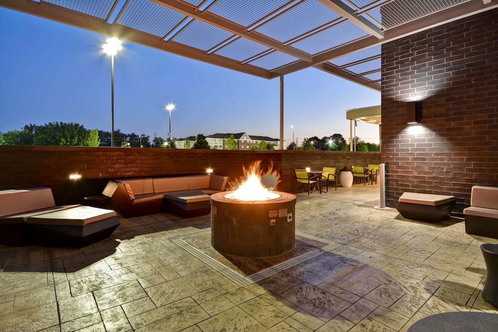Springhill Suites Cincinnati Blue Ash 43/46