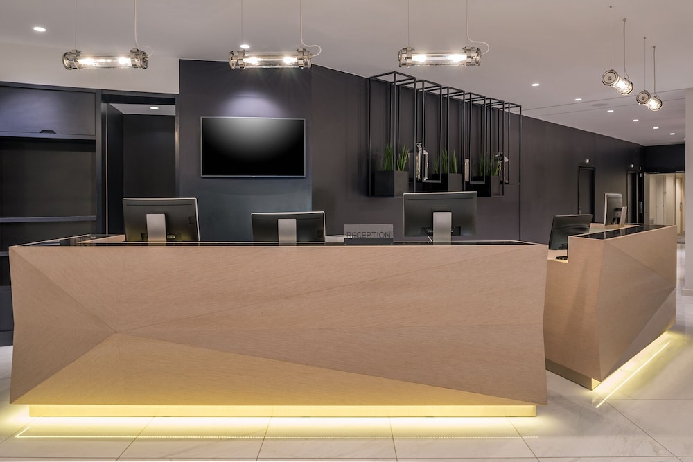 Lobby at The Jangle Hotel Paris Charles de Gaulle - Airport, LE MESNIL-AMELOT