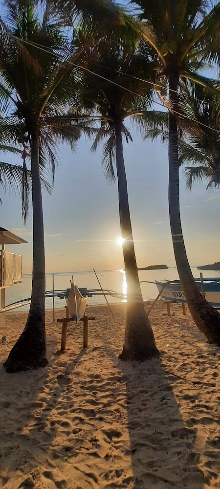 Marnin's Place Boracay 42/50