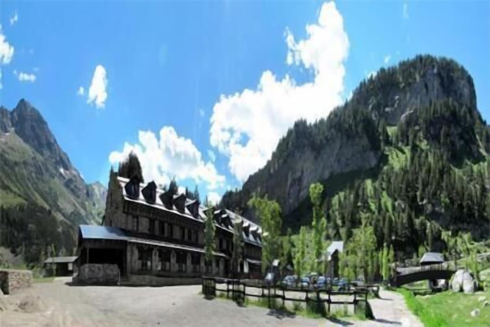 Hotel Hospital de Benasque 46/47