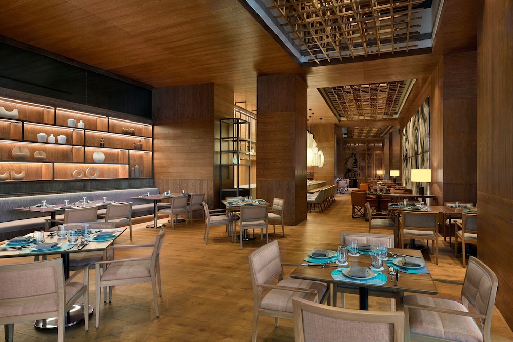 The Westin Mumbai Powai Lake (ex Renaissance Mumbai) 53/68