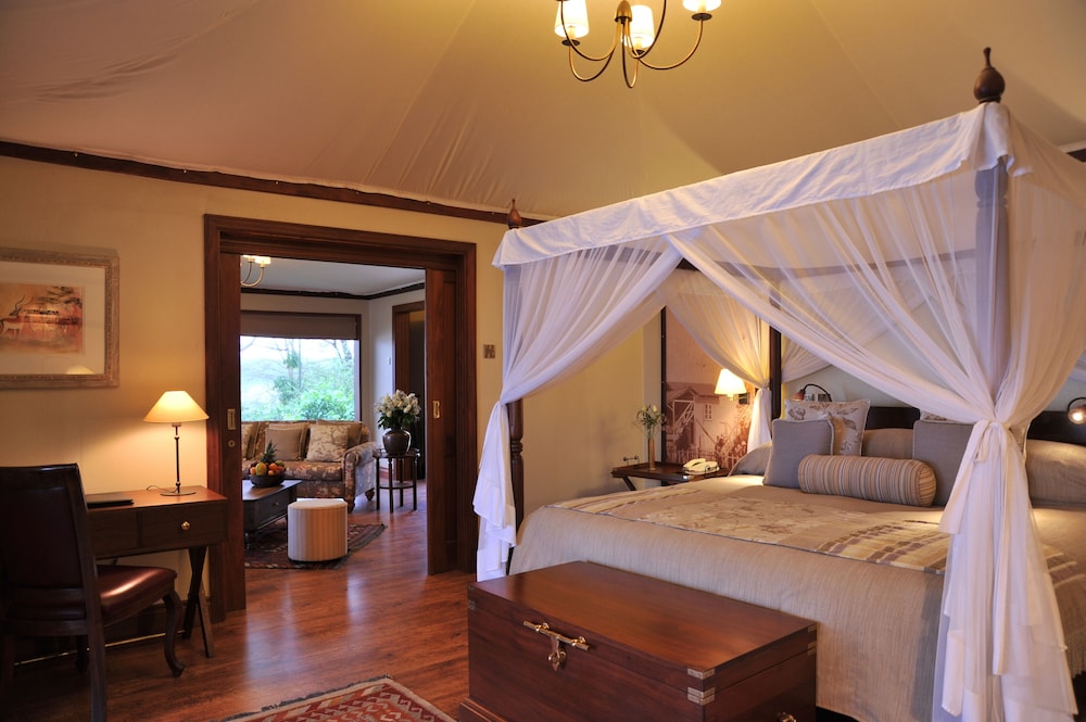 Lake Elmenteita Serena Camp 5/50