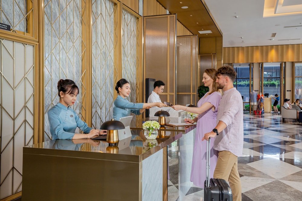 Grand Hyams Hotel - Quy Nhon Beach 10/48