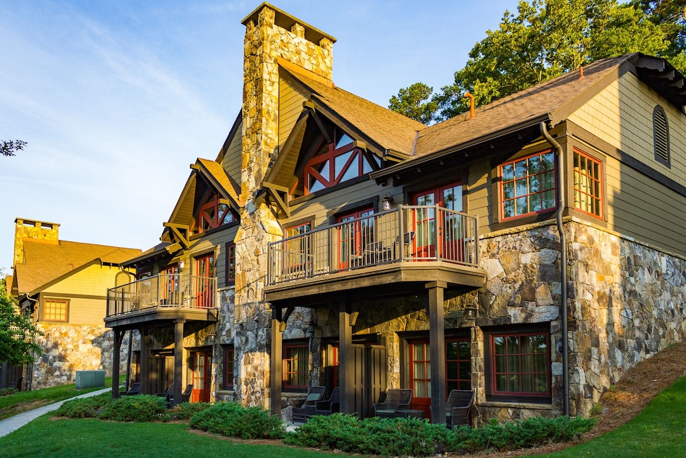 Lanier Islands Legacy Lodge 3/42