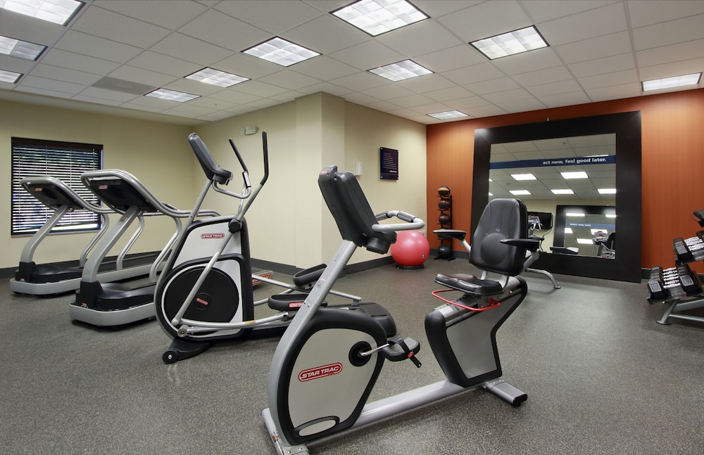 Hampton Inn Winfield 22/48