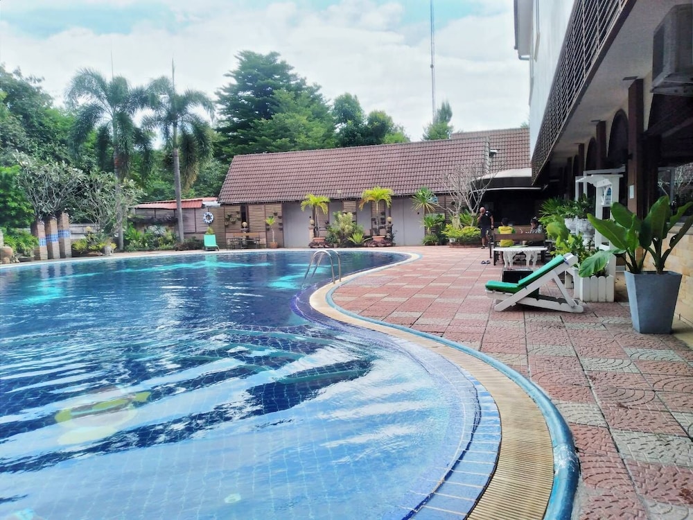 MAJOR GRAND HOTEL 43/44
