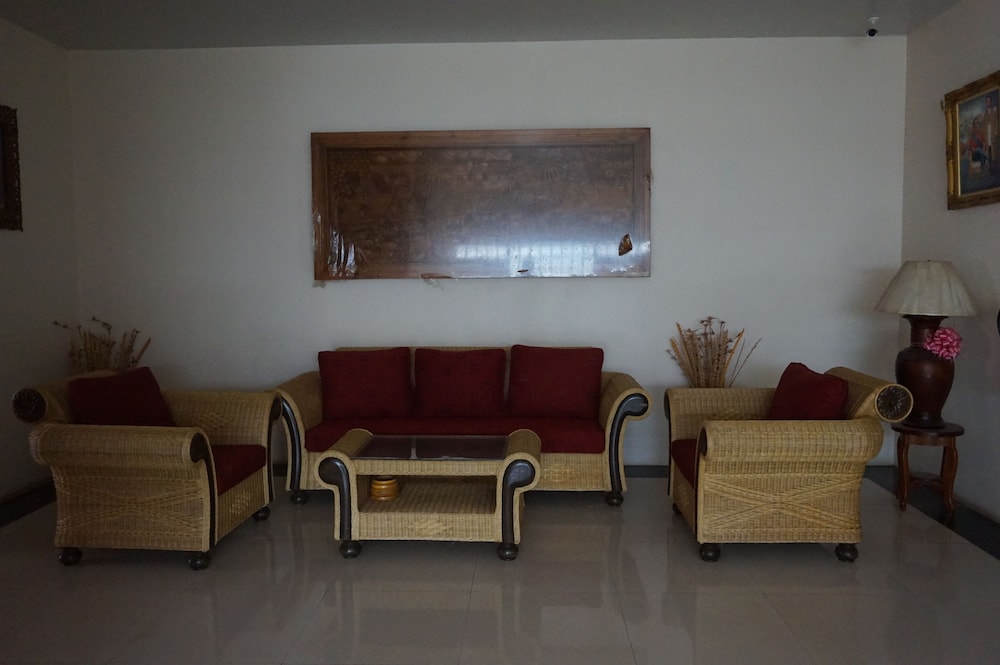 Pornnarumirt Hotel 15/16