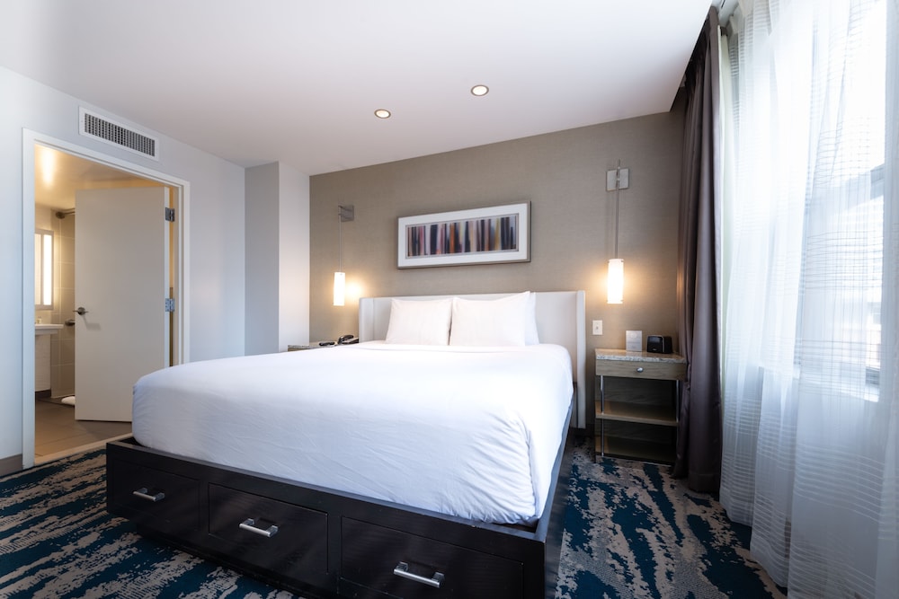 Hotel Felix Chicago 23/78