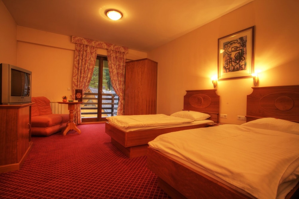 Hotel Pahuljica 6/28