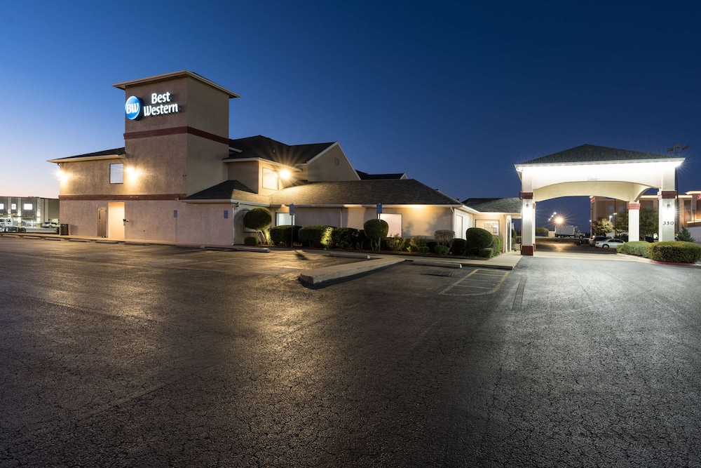 Best Western Abilene Inn Suites 4/34