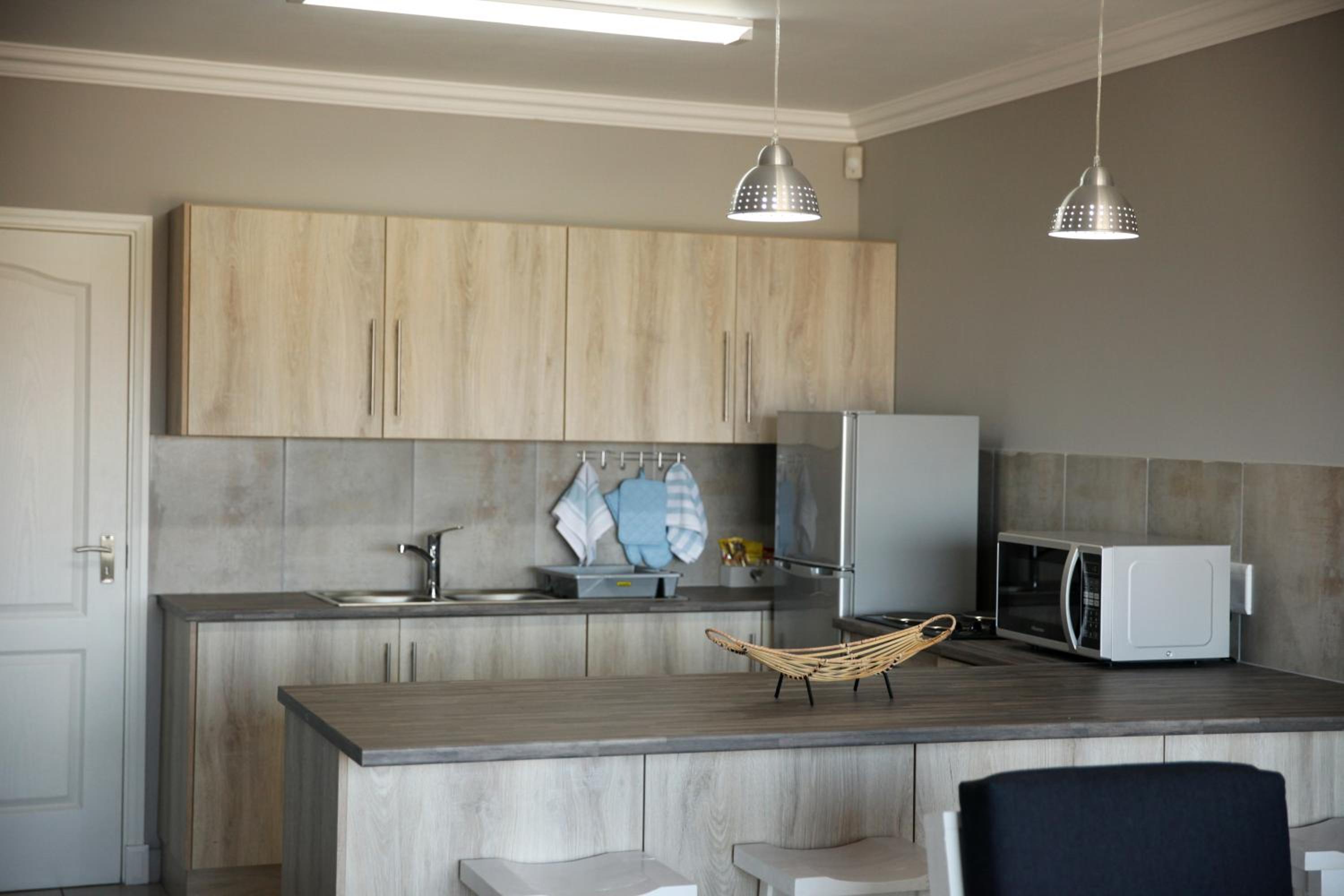Mari-Amor Self-Catering Apartments 22/23