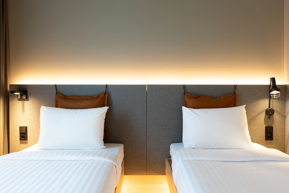Moxy Outletcity Metzingen 12/45