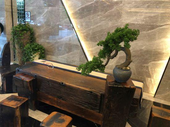 Guangxi Womei Hotel 13/36