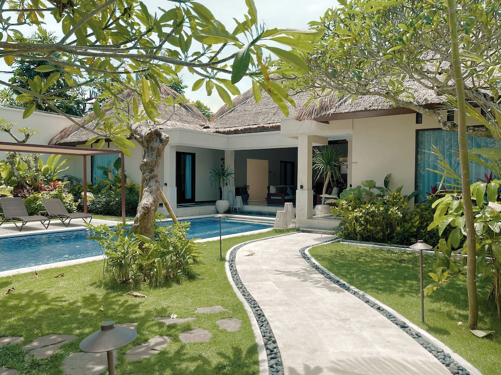 The Mutiara Jimbaran Boutique Villas 62/70