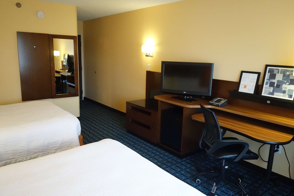 Country Inn & Suites by Radisson, Phoenix Airport, AZ 41/46