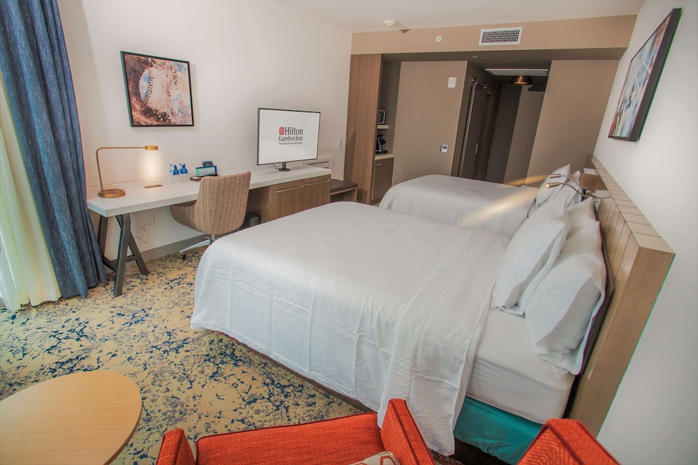 Hilton Garden Inn West Palm Beach I95 Outlets 14/48