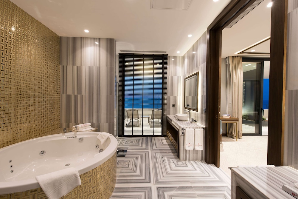 Ramada Plaza by Wyndham Trabzon 13/51