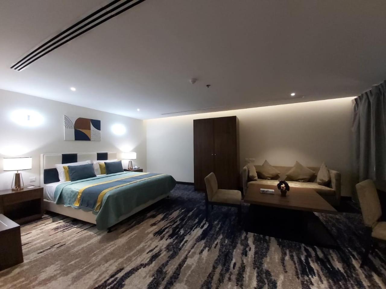 Basrah International Airport Hotel 27/76