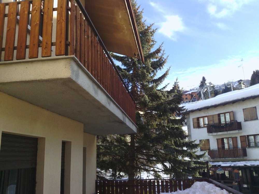 Hotel Savoia 4/57