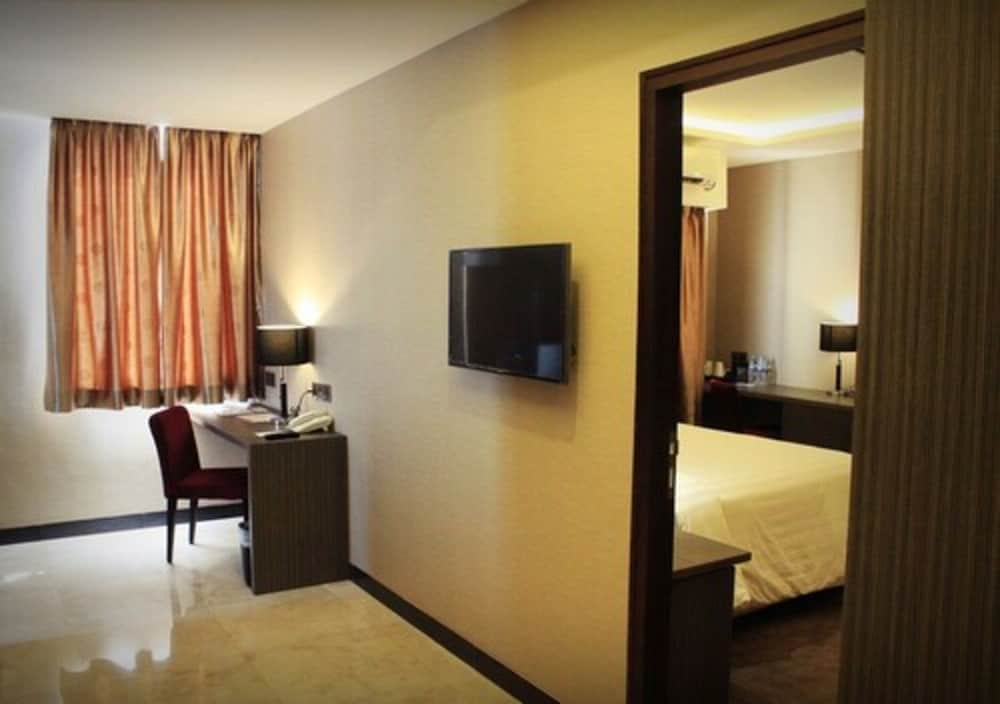 Biz Hotel Batam 30/59