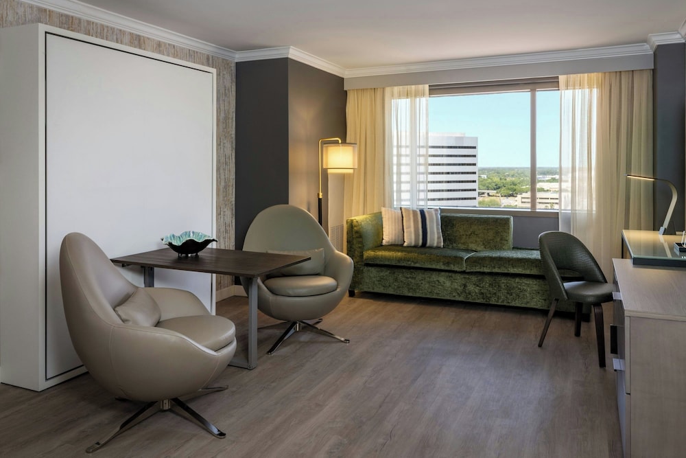Marriott Jacksonville Downtown (ex. Omni Jacksonville Hotel) 48/64