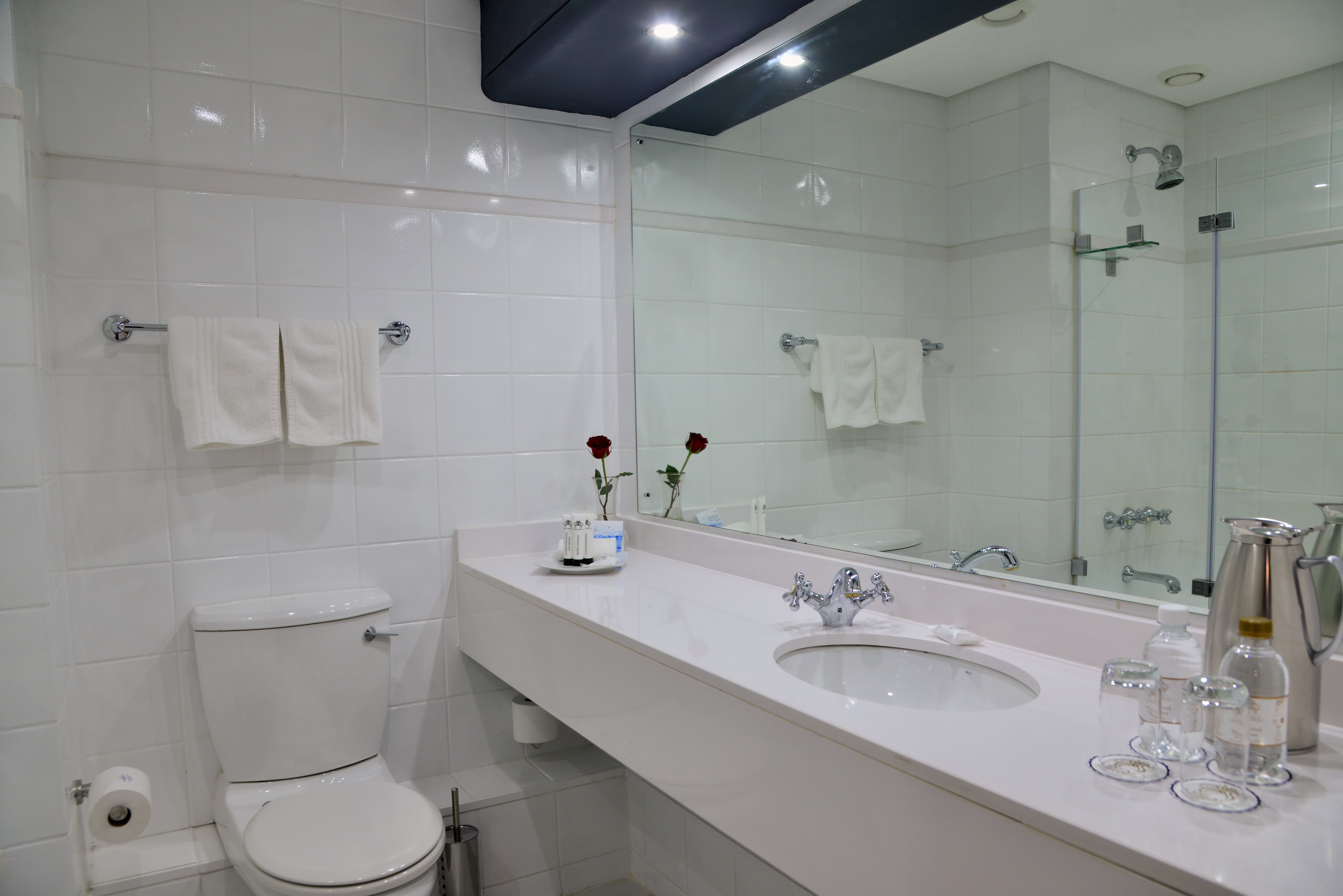 غرفة تنفيذية بسرير كوين، The Commodore Hotel 8/10