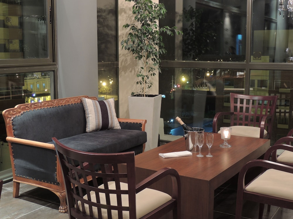 Premium Tower Suites San Luis 41/60