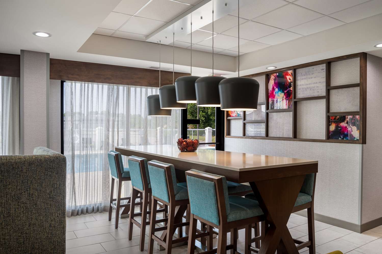 restaurant cafeteria