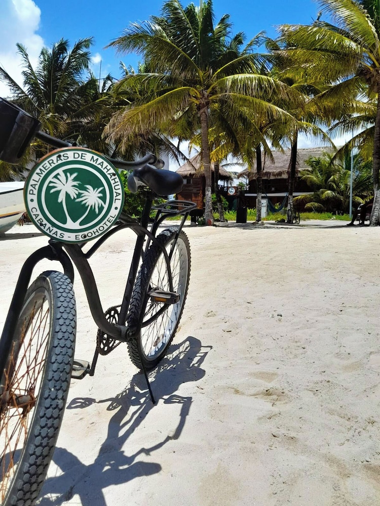 Palmeras de Mahahual Cabanas 34/39