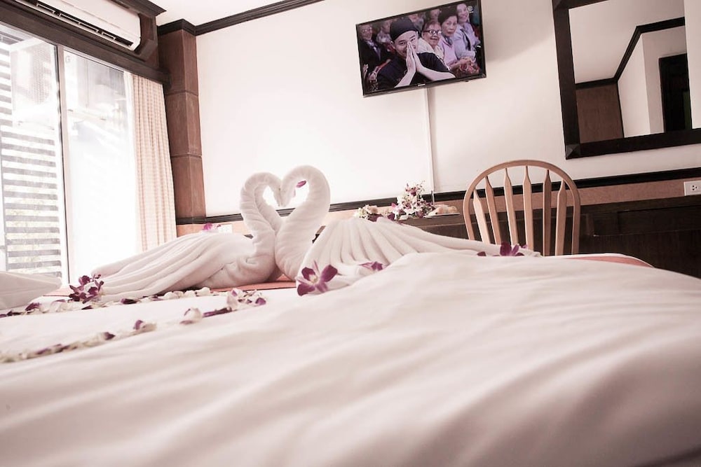 SEASON PALACE HUAHIN HOTEL 13/40