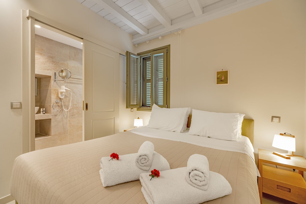 Hermes Suites 7/50