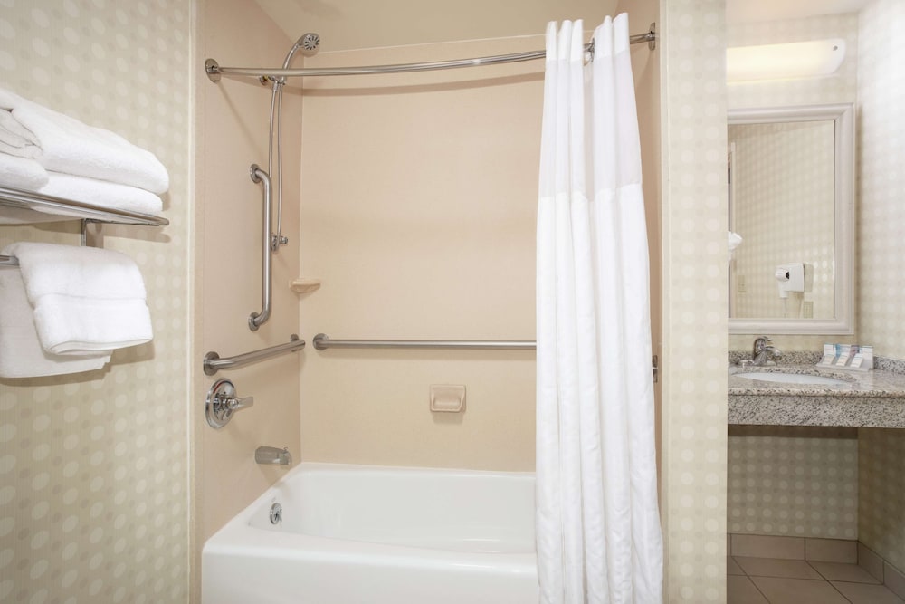 Hilton Garden Inn Casper 8/44