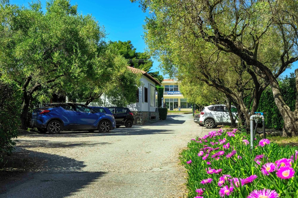 Hanioti Village Resort 62/70