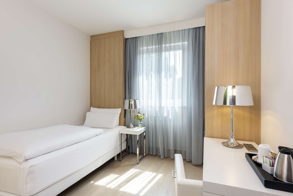 Nh Ludwigsburg 10/50