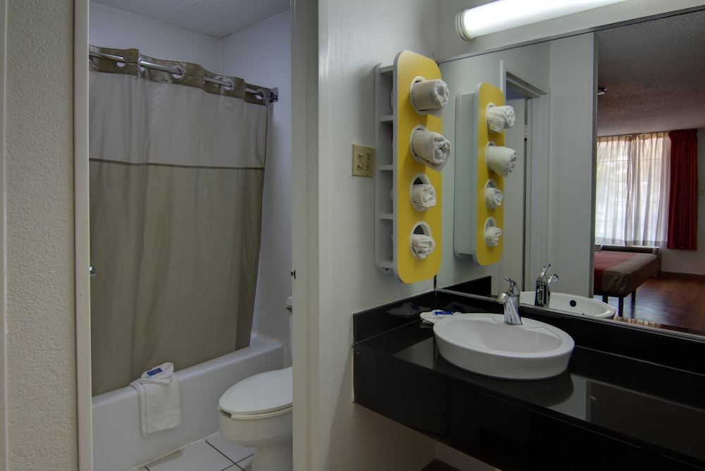 Motel6 West Monroe, LA 27/60