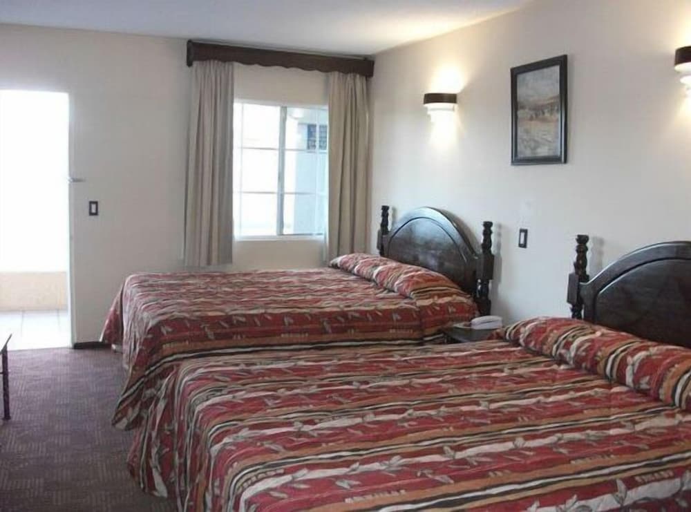 Hotel Pueblito Inn 18/45