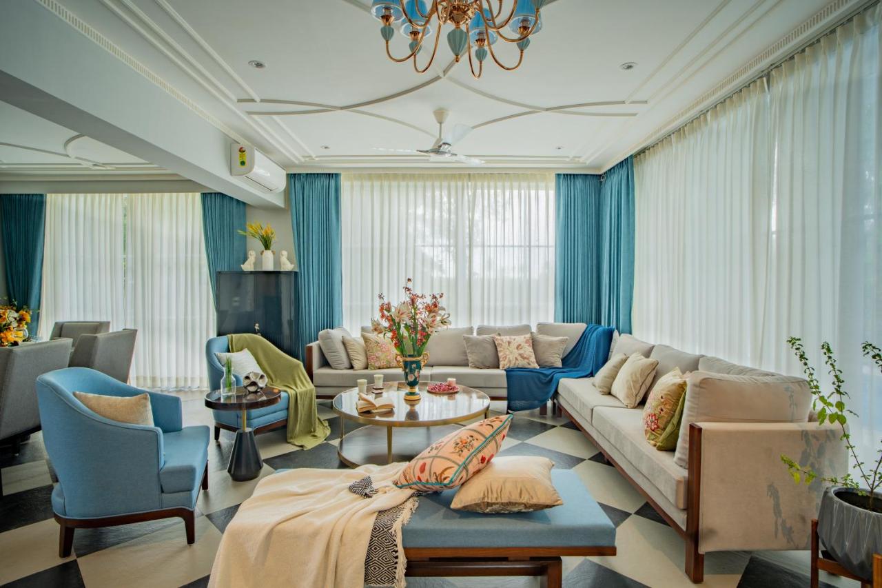 ELIVAAS Prive Suntuarios Casa Ikkebana 4 BHK With Jacuzzi, Pvt Pool and Bar 39/54