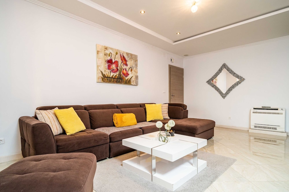 APARTMENTS SANDITO 23/50