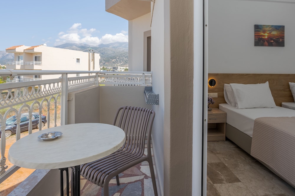 AMARA SEASIDE 35/44