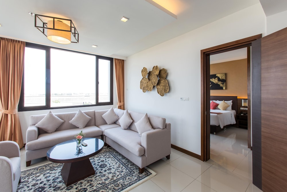 Mida Grande Hotel Dhavaravati, Nakhon Pathom 30/50