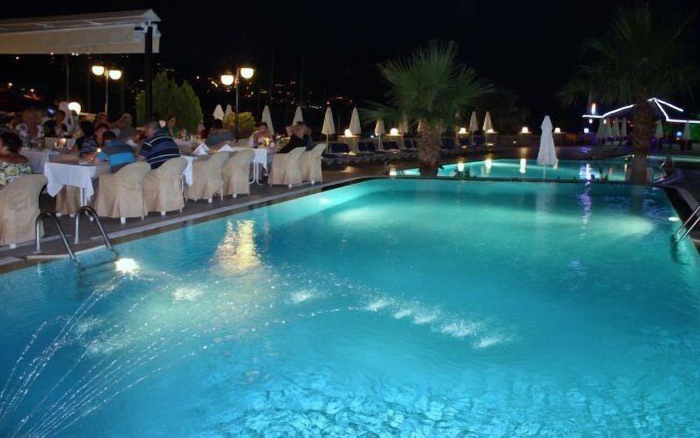 Pirat Hotel 29/35