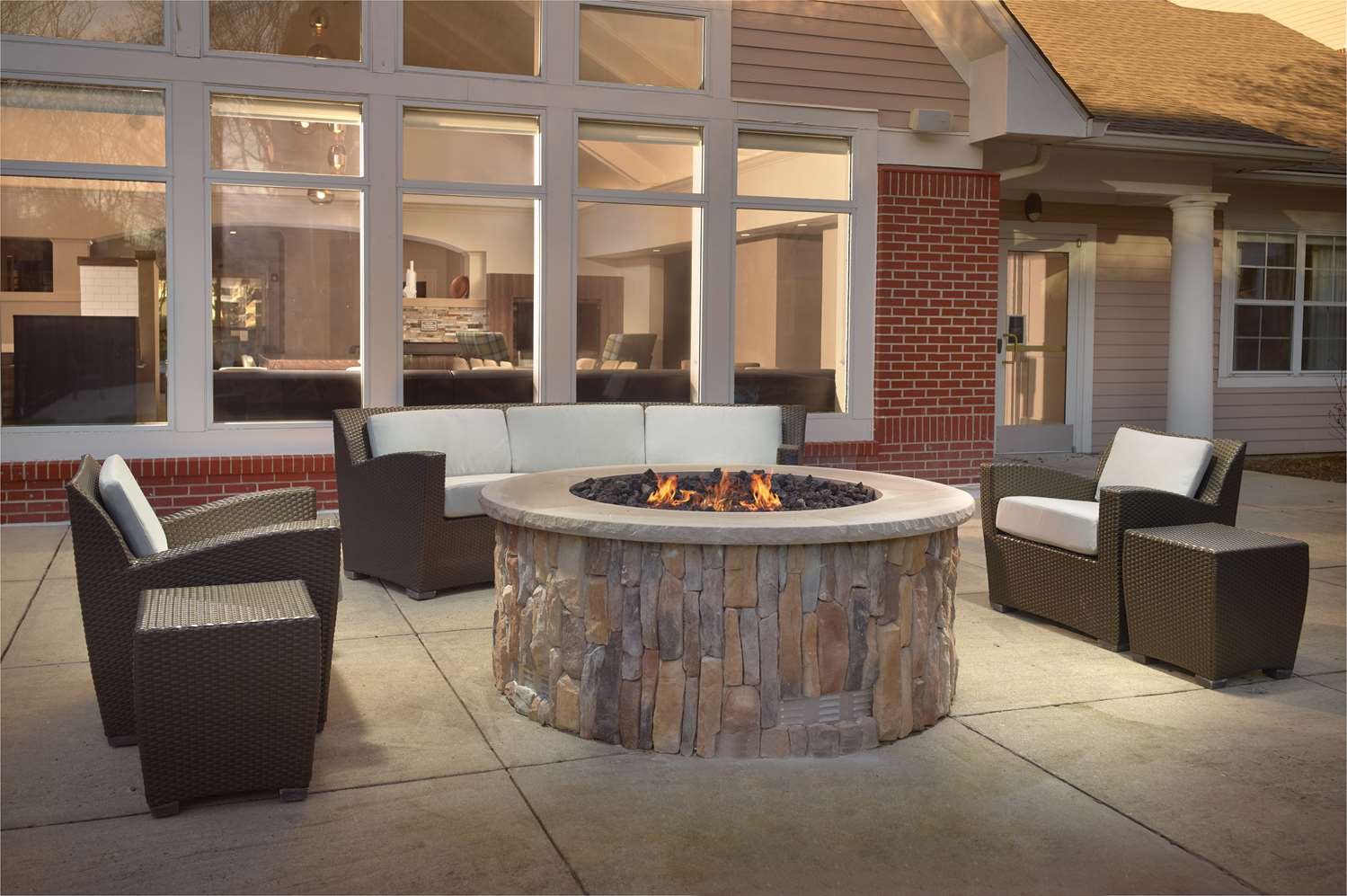 Sonesta ES Suites Raleigh Durham Airport Morrisville 4/45